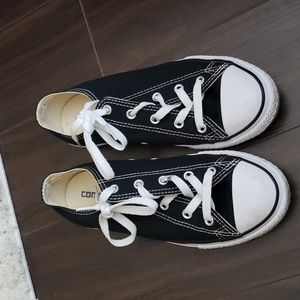 Black Converse